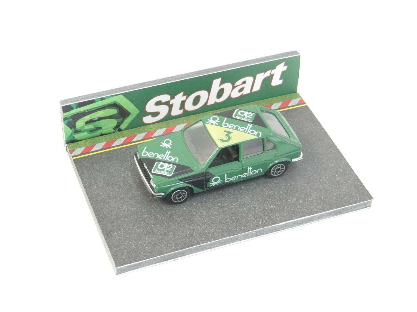 Diorama display