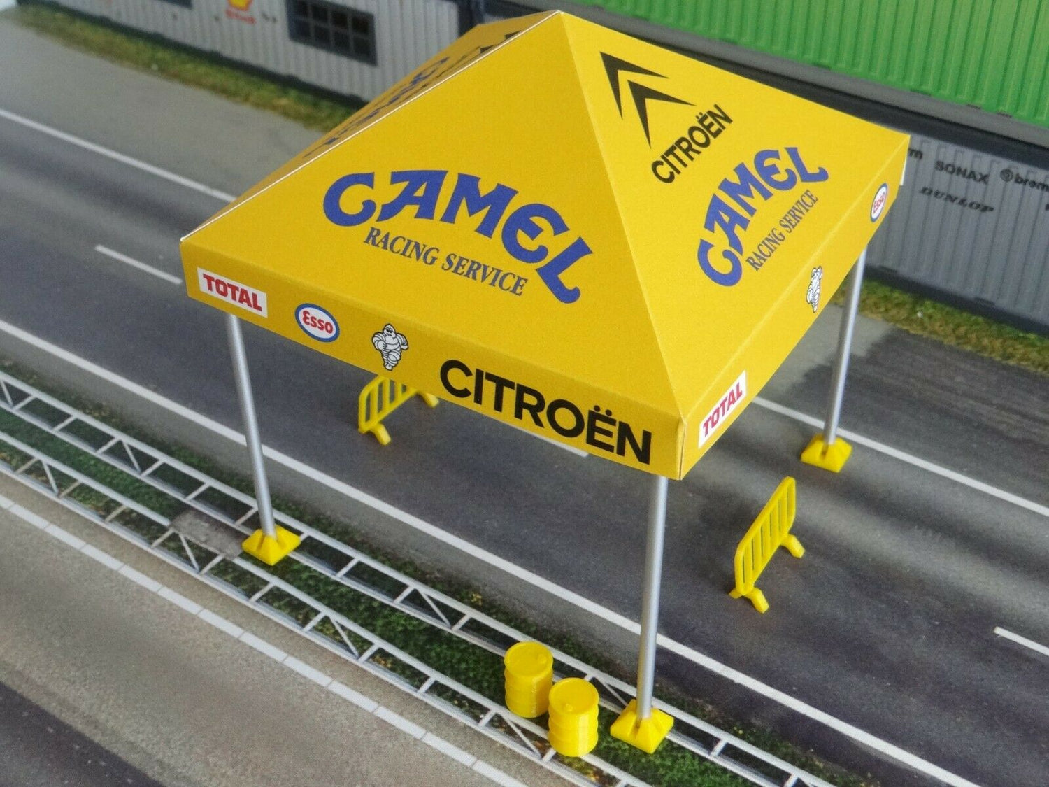 Diorama kits