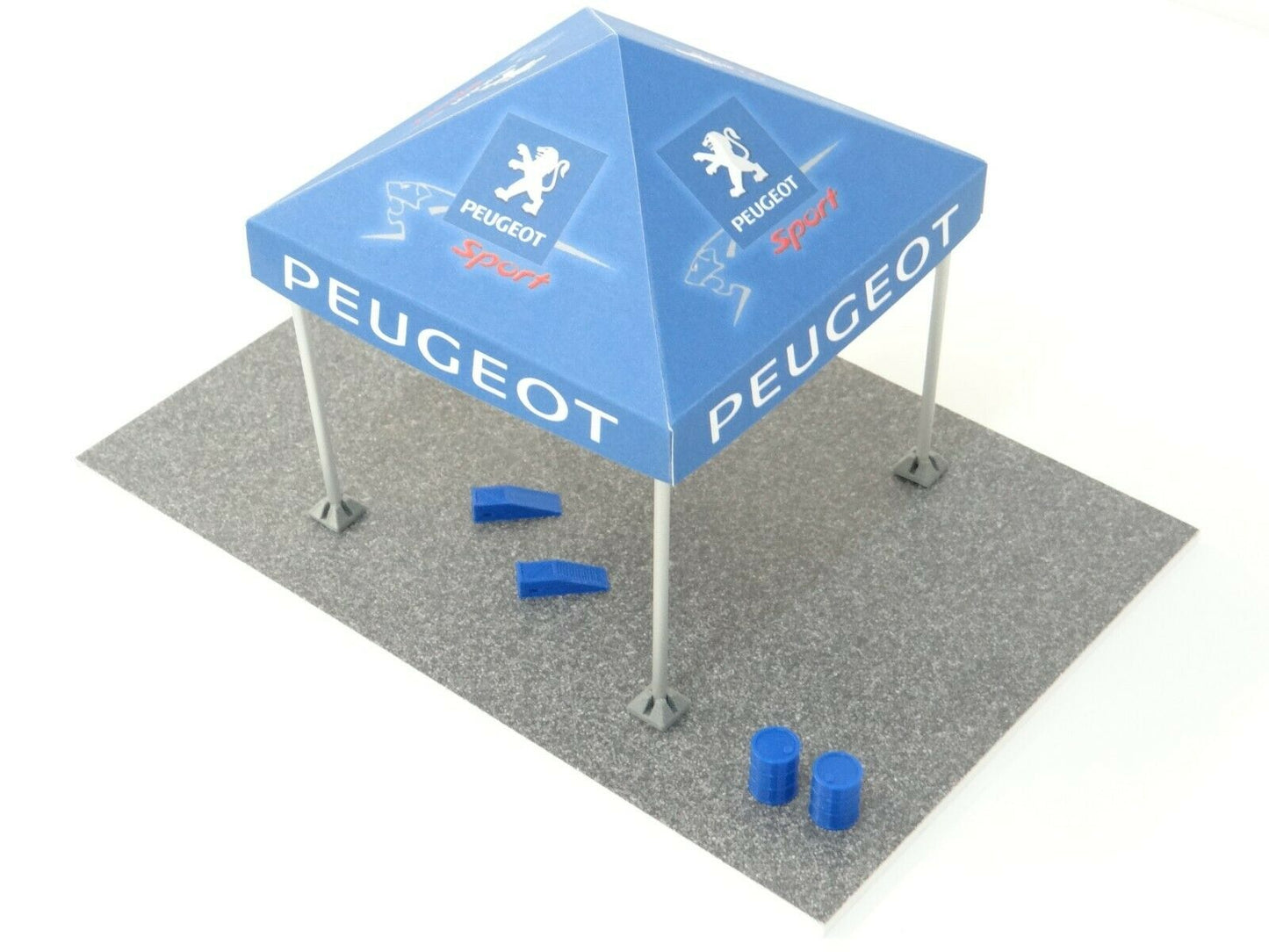 Diorama display