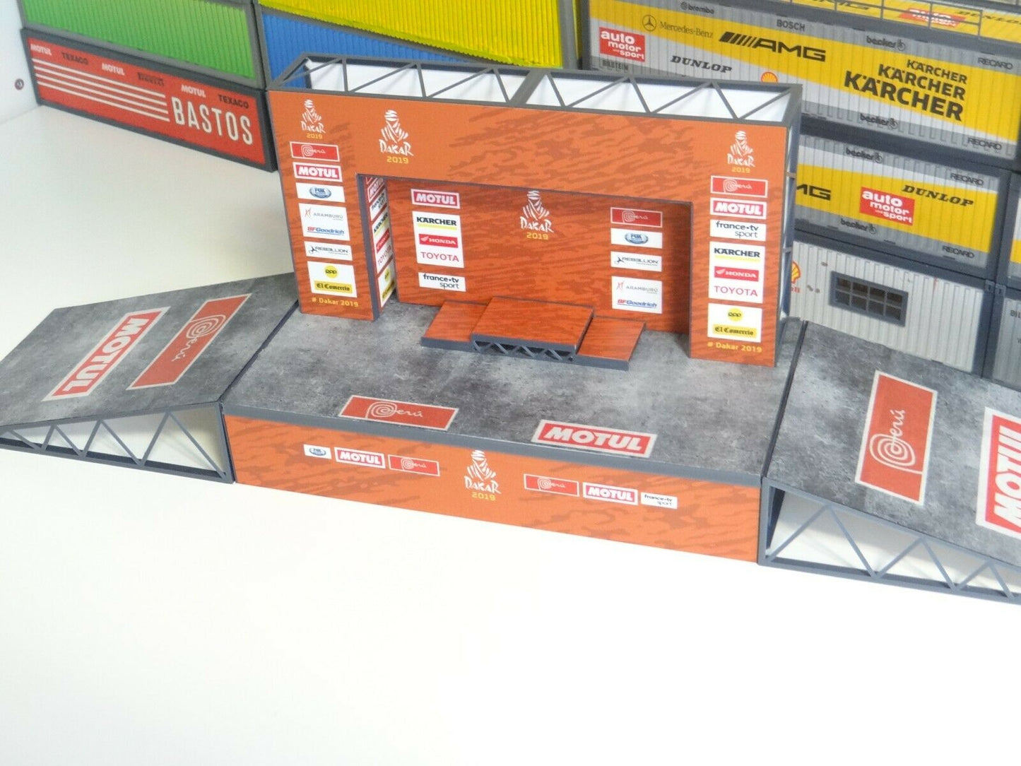 Diorama kits