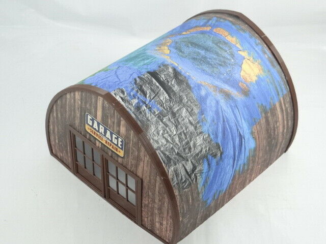 diorama miniature garage model
