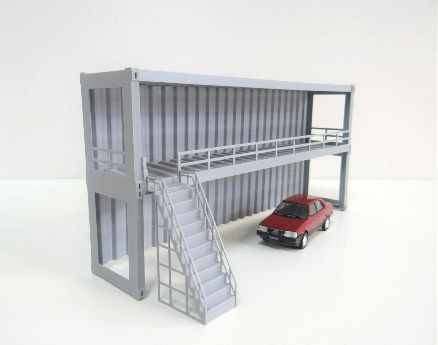 Diorama Tribune size 1:43