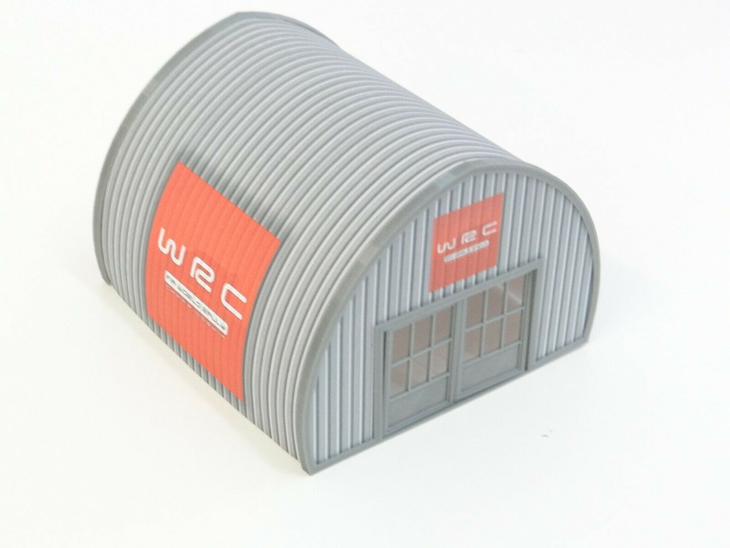 diorama garage