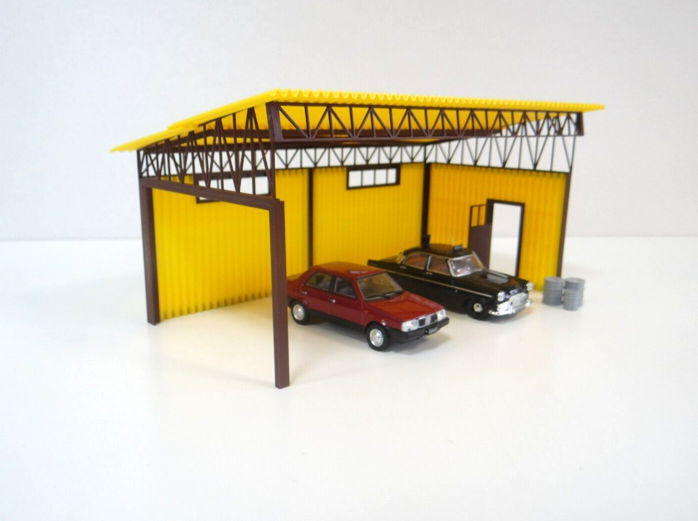 Diorama display