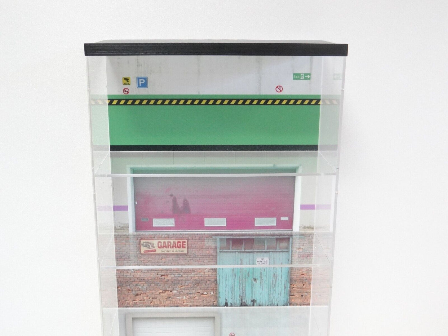 Car display size 1:24