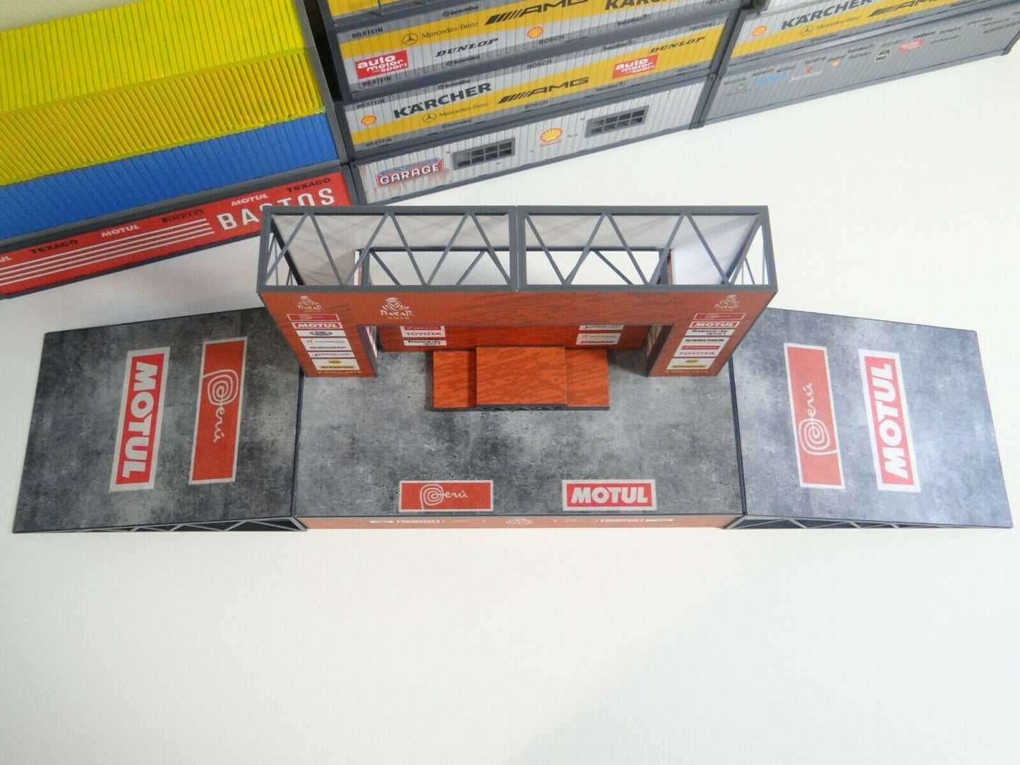 Diorama kits 1:43