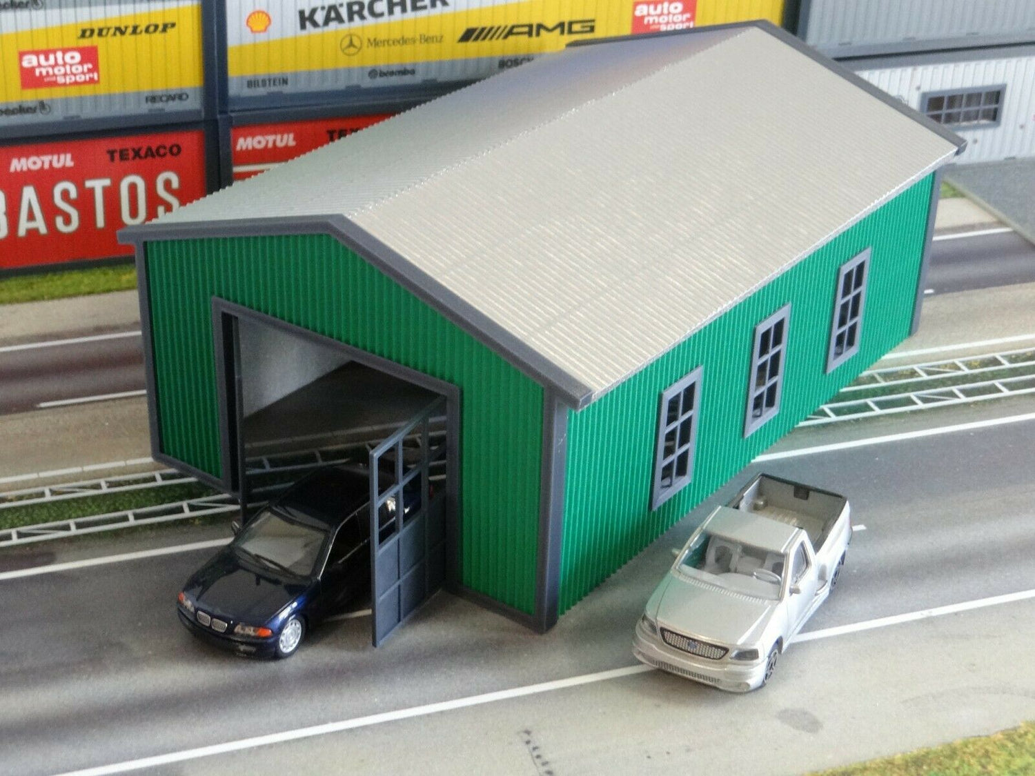 diorama die-cast cars display scale 1/43