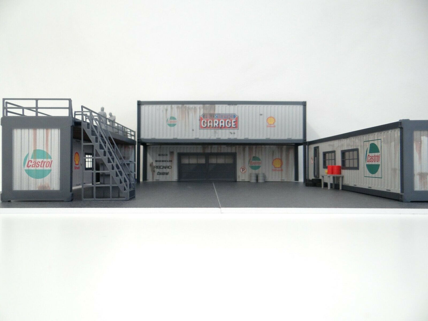 Diorama parts