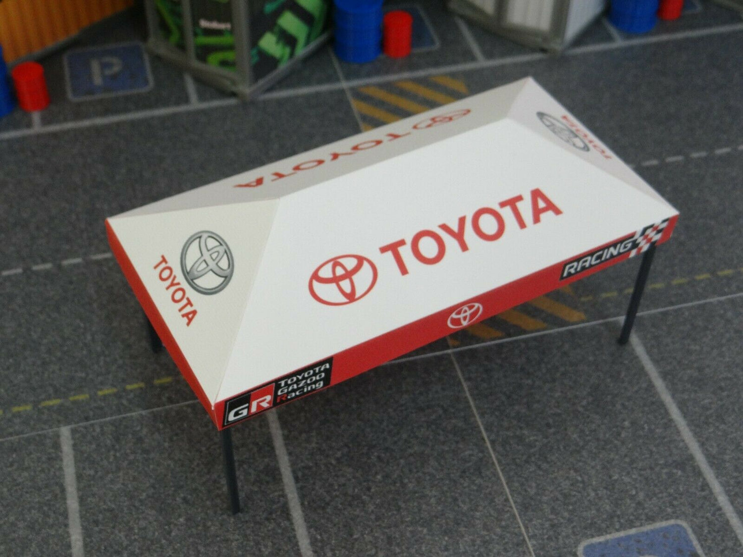 Diorama kits 1:43