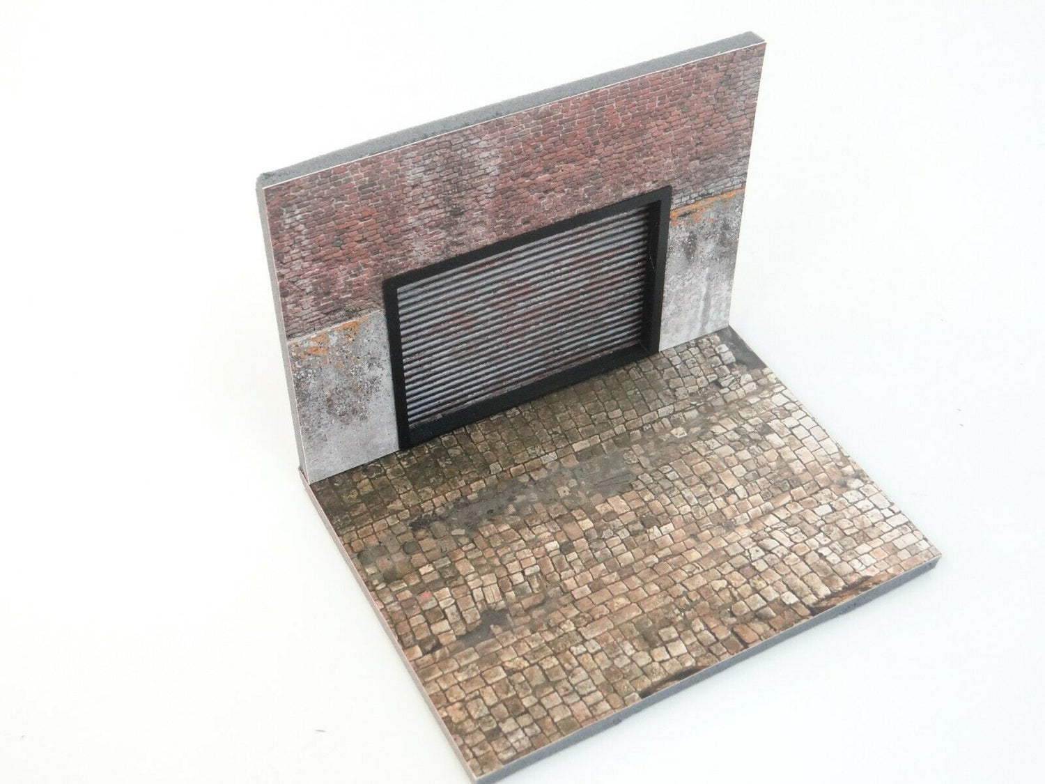 Diorama Model Display 1:43